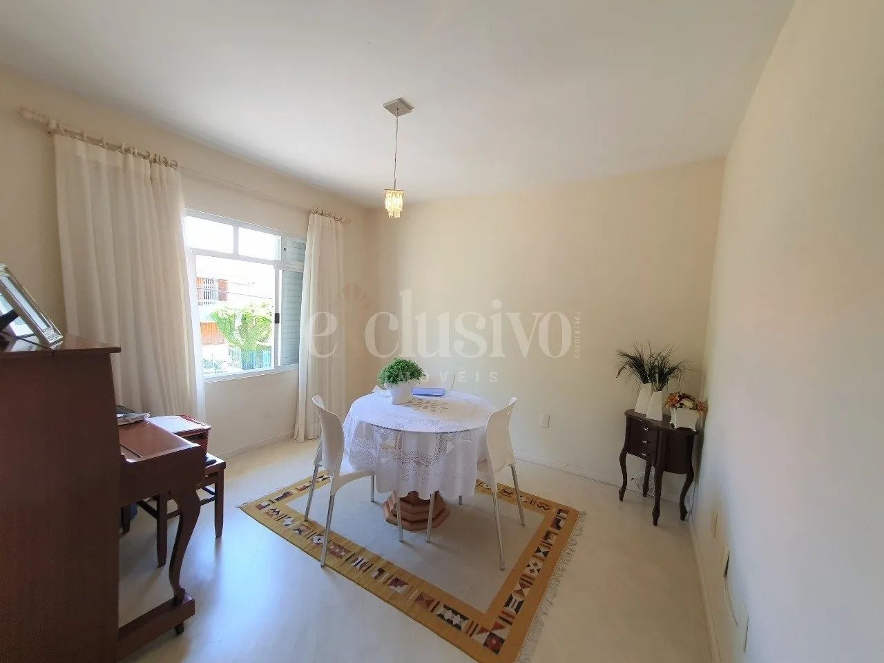 Casa com 3 suítes no Bairro Itaguaçu - Foto 2