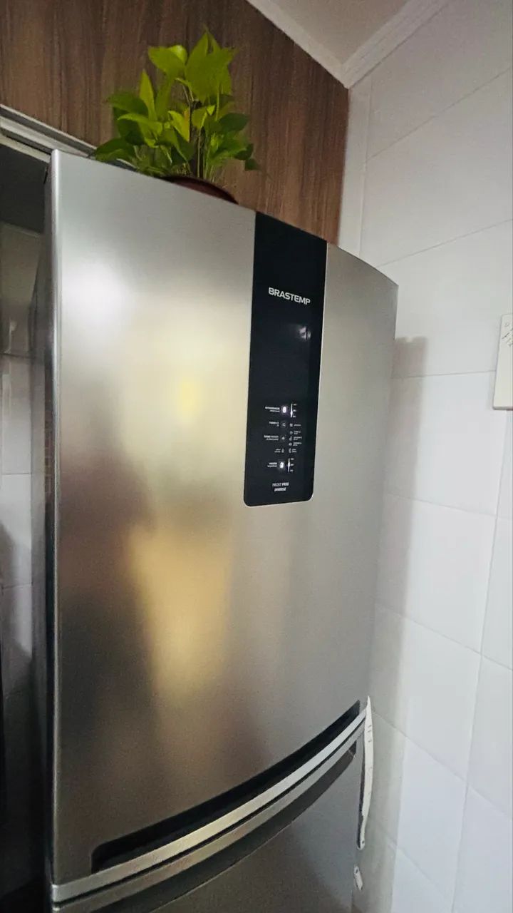 Geladeira BRE57KANA Frost Free Inverse 447 Litros Brastemp Inox 110V - Foto 2