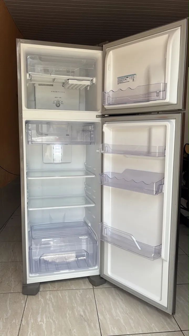 Geladeira Electrolux inox  - Foto 2