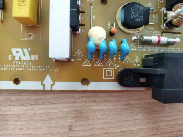 Fonte de Alimentação TV LG 60UP7750PSB - Foto 4