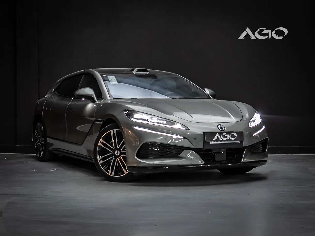 Denza Z9 GT (elétrico), foto 3 de 16