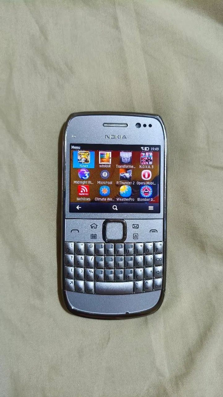 Nokia E6-00 filé zerado  - Foto 3