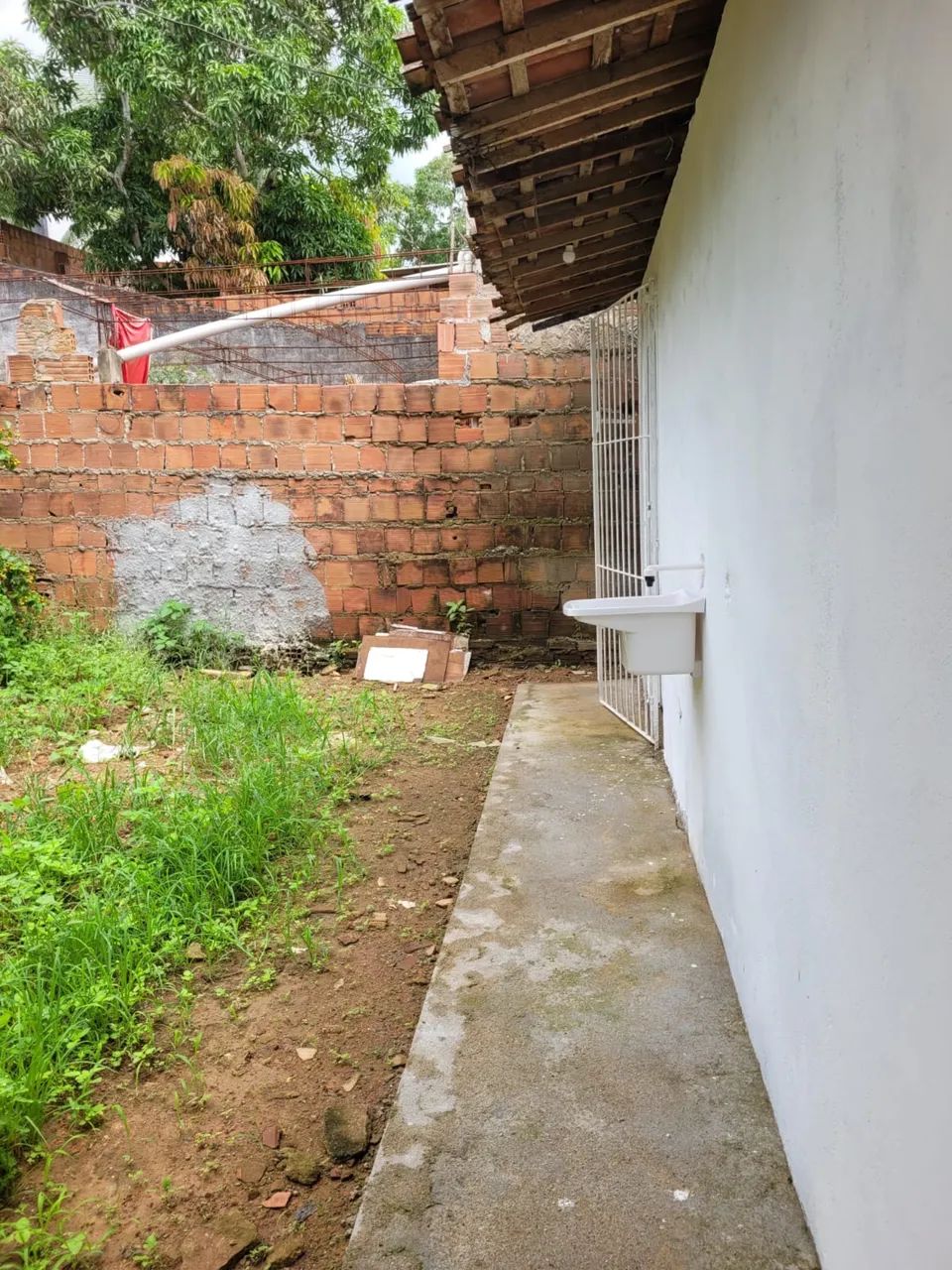 Casa com ótima localização e preço 