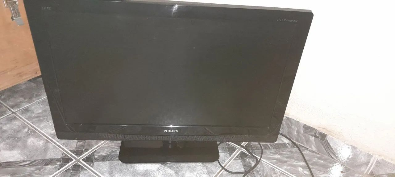 VENDO TV Philips  de 24 polegadas.  Ótimo estado.  - Foto 5