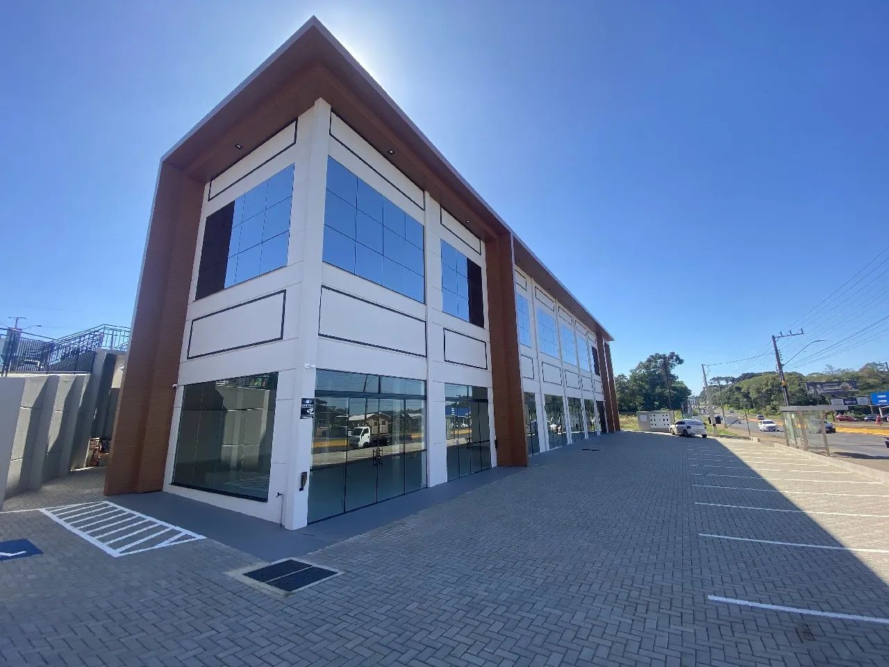 Sala comercial no bairro Efapi, com ótima visibilidade, próxima a Unochapecó! - Foto 2
