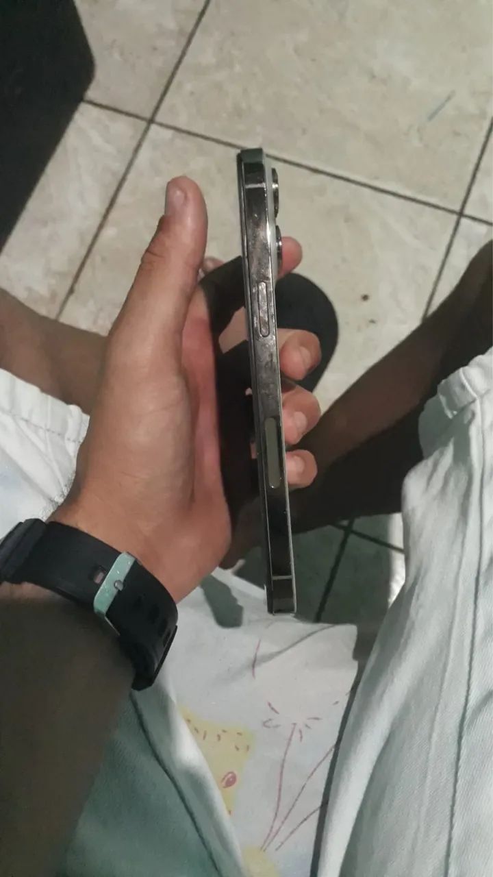 iPhone 14 Pro Max Gold  - Foto 5