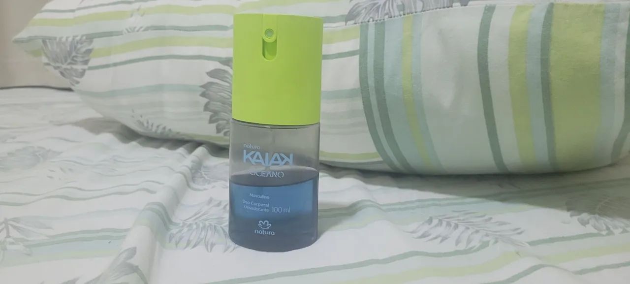 Perfume kaiak oceano um pouco mais que a metade