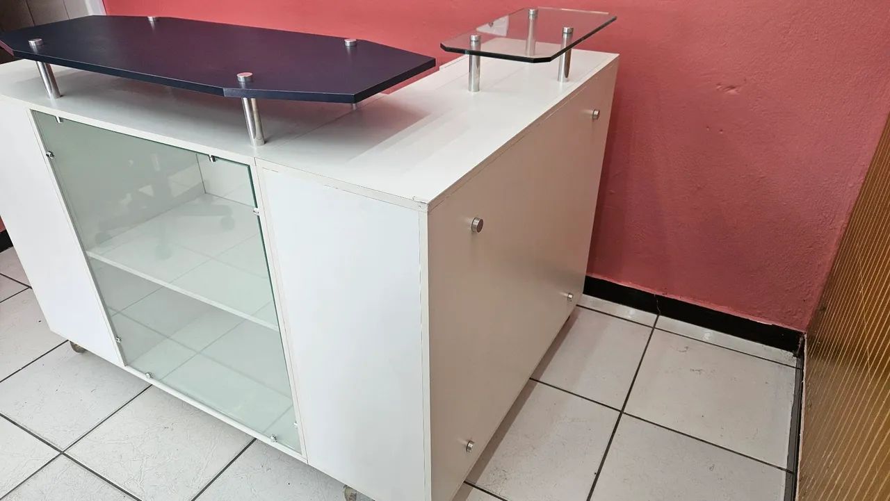 Balcão com vitrine - Foto 2