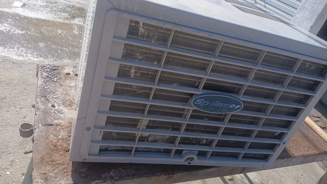 Ar condicionado springer 18000Btus - Foto 2