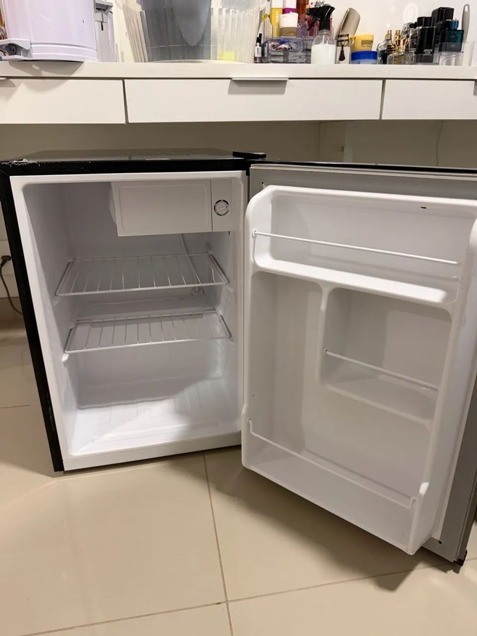 Frigobar philco 68L - Foto 2