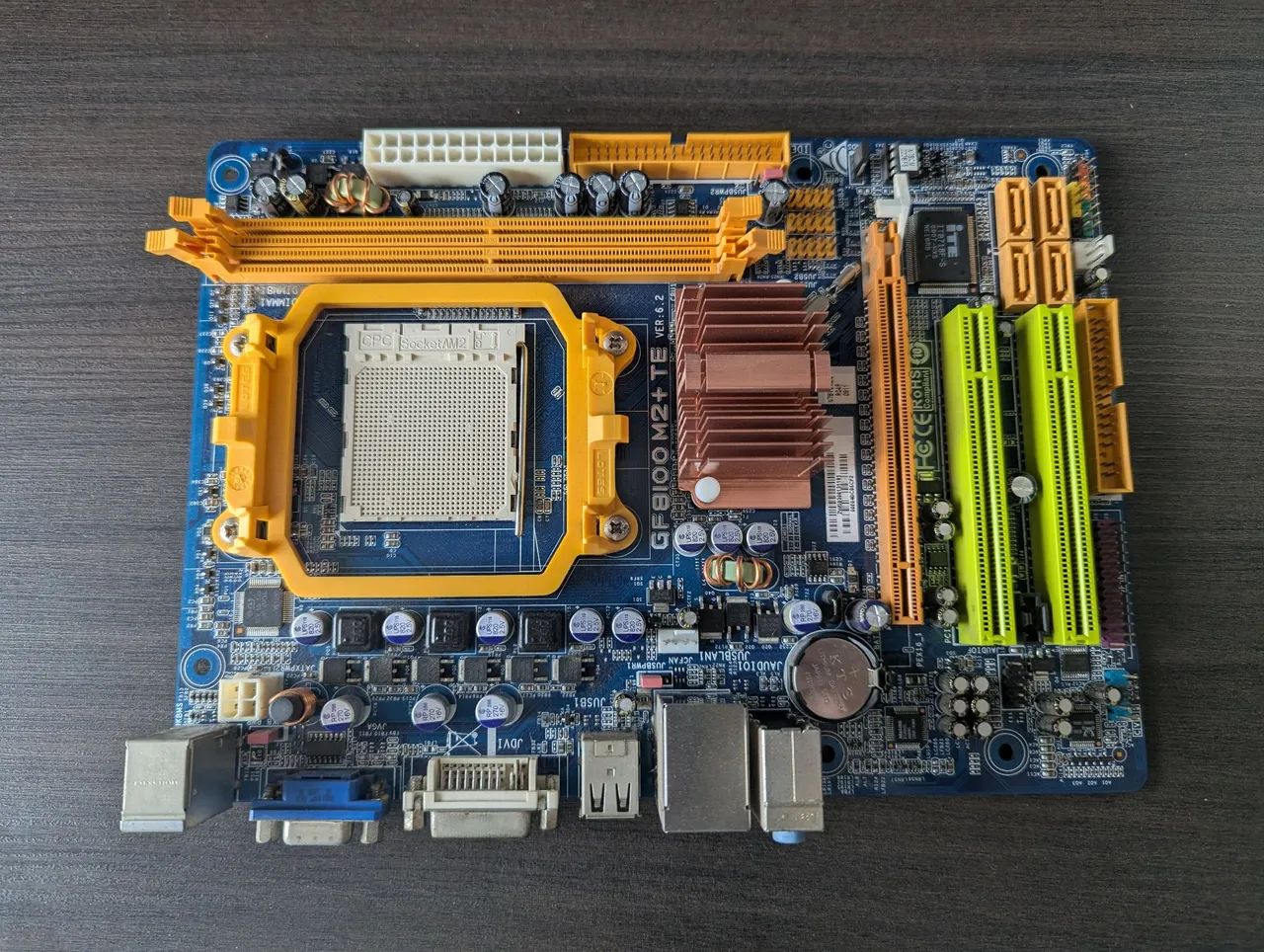 Placa-Mãe Biostar GF8100 M2+ TE Ver 6.2 Socket AM2