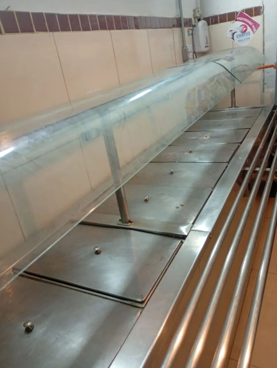 PISTA PARA SELF SERVICE