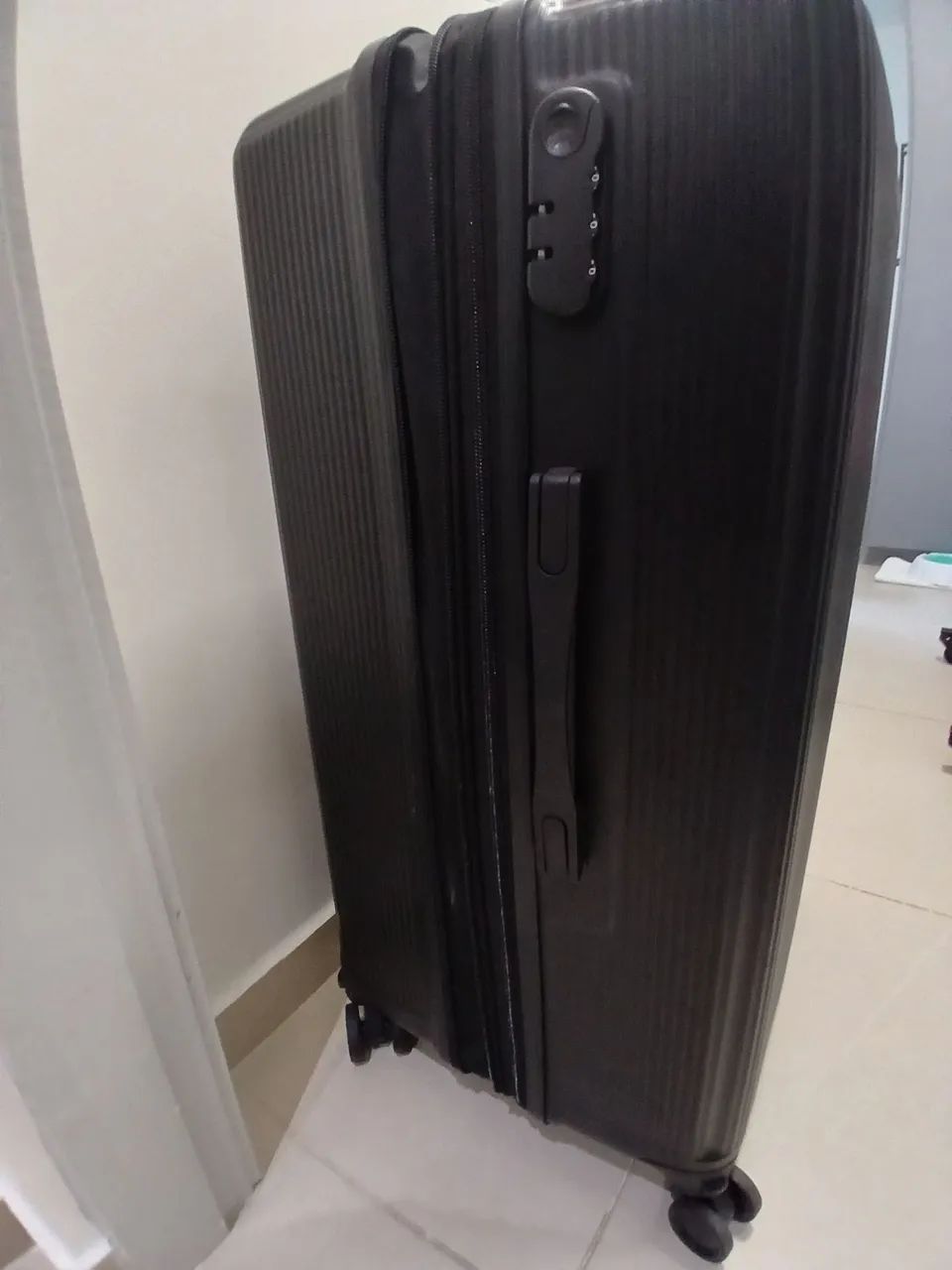 Mala grande preta para viagem - Foto 2