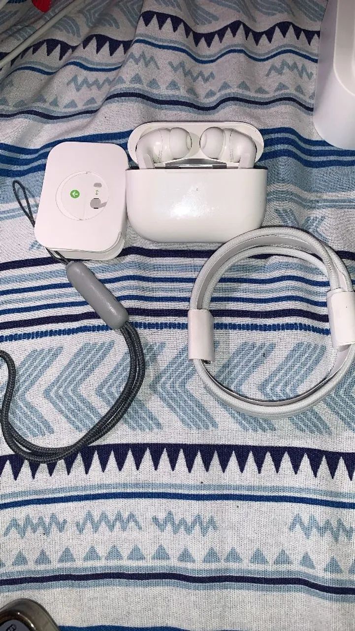 AirPods Pro (2nd generation) - Foto 3