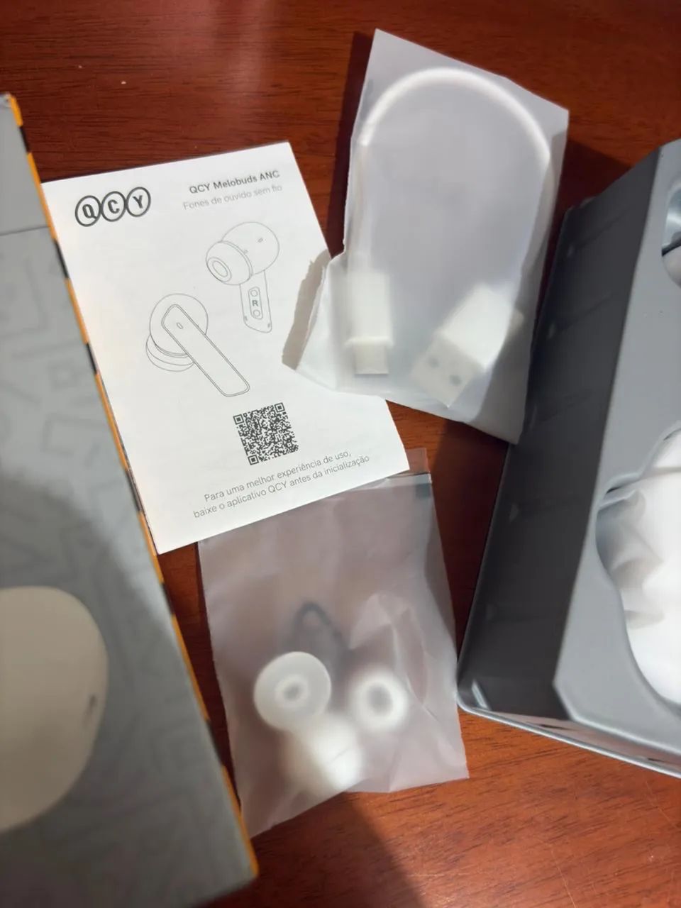 Fone Bluetooth QCY HT05 Branco - Novo - Foto 3