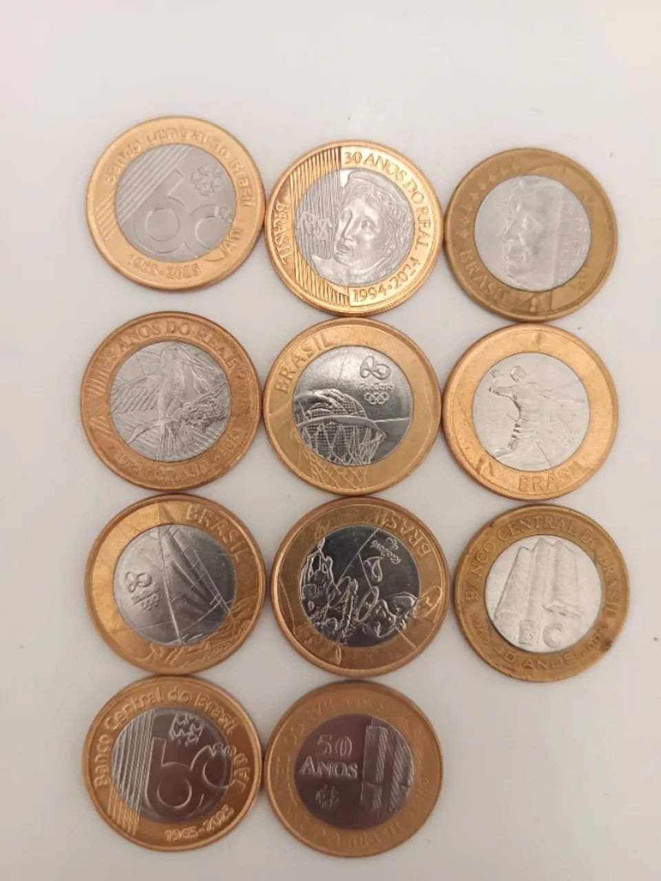 Moedas Antigas do Brasil - Foto 3