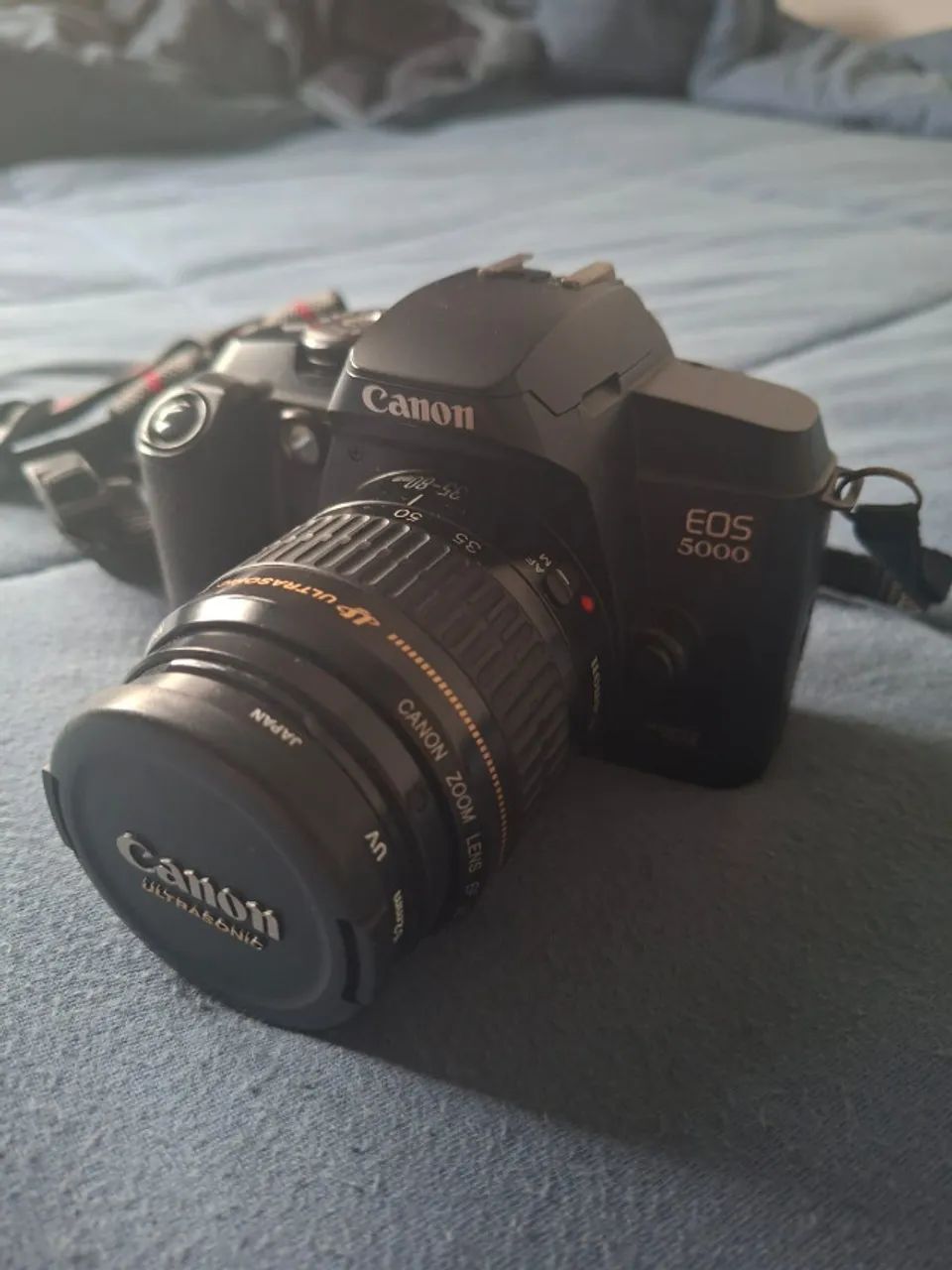 Canon EOS 5000