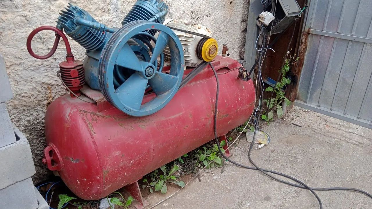 Compressor de ar motor 10 cavalos  - Foto 4