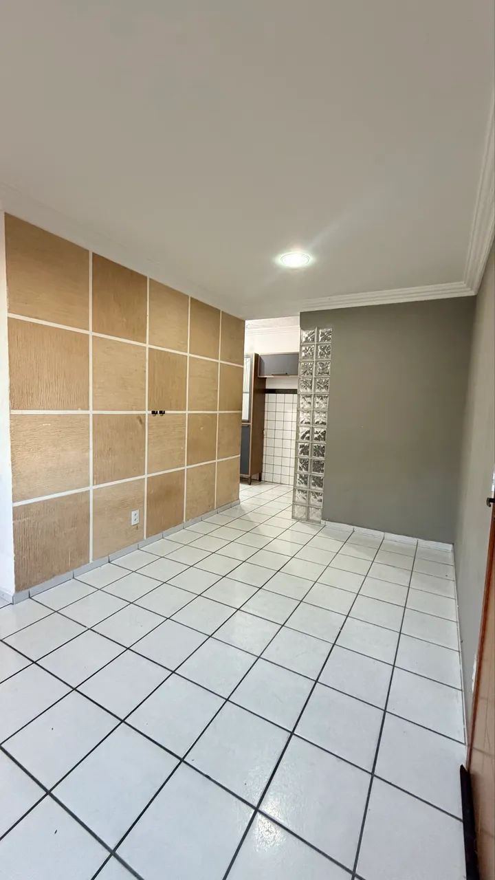 ALUGA-SE - APARTAMENTO 2 QUARTOS | PARQUE DOS PÁSSAROS 