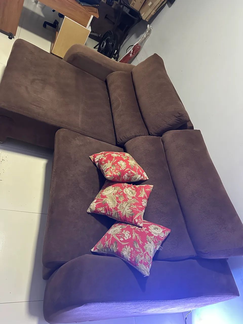 Sofá Retrátil e Reclinável - Muito Conservado - Foto 4