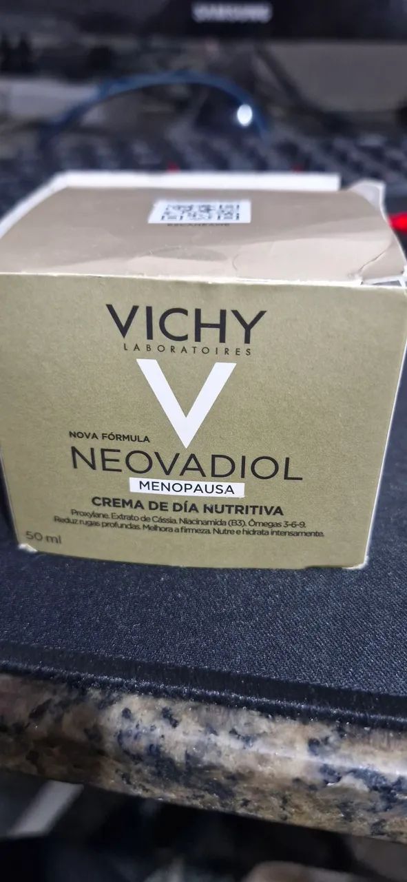 Neovadiol Menopausa creme dia nutritivo