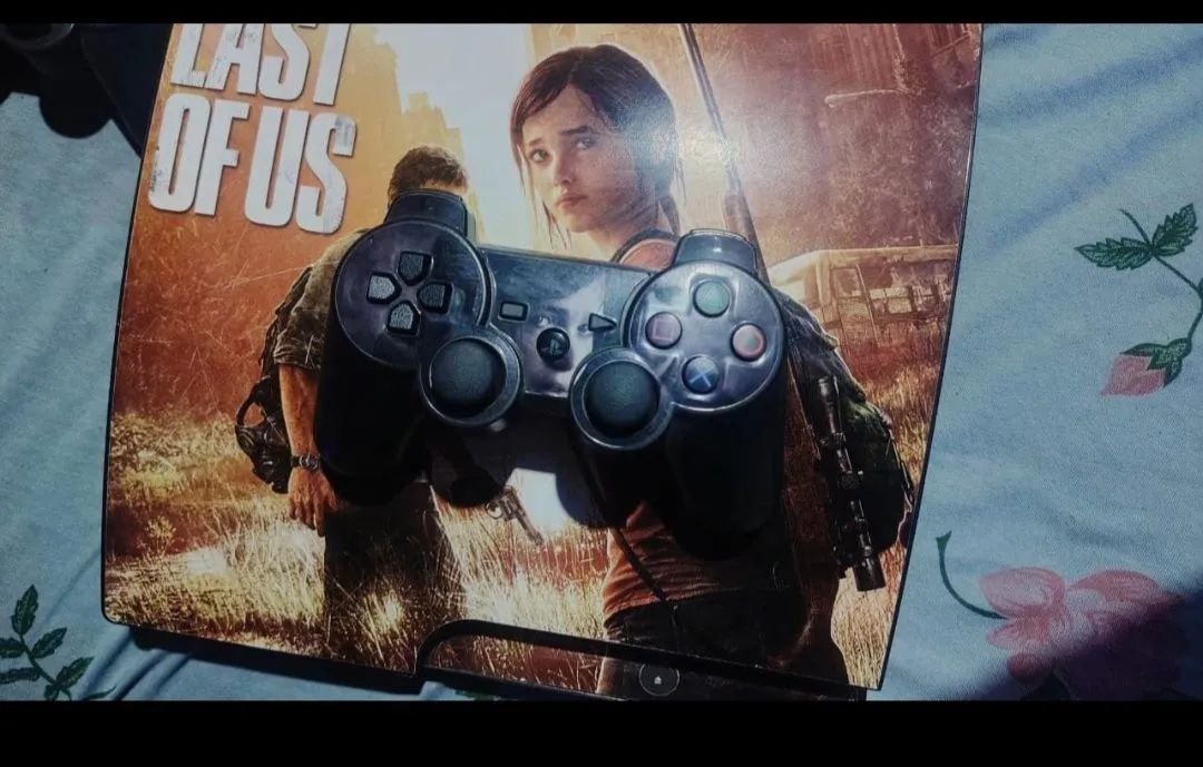 Ps3 com skin  - Foto 2