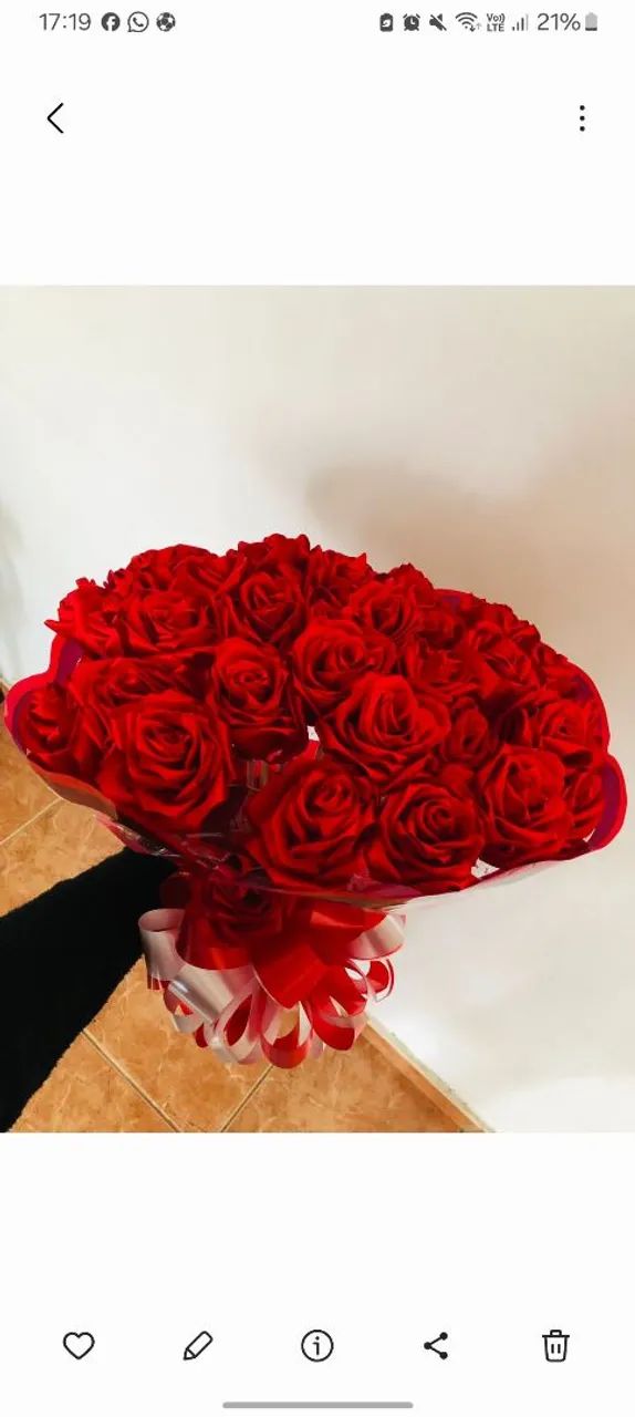 Buquêsnde rosas de cetim