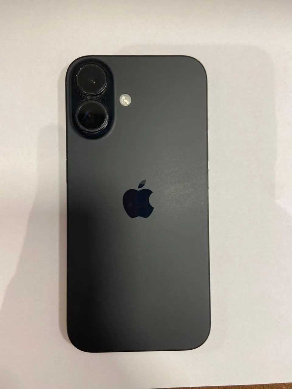 Vendo IPhone 16 128gb 100% da bateria - Foto 2