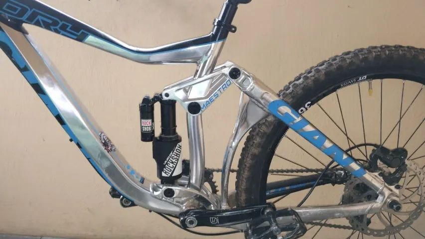 QUADRO GIANT GLORY DOWNHILL - Foto 2