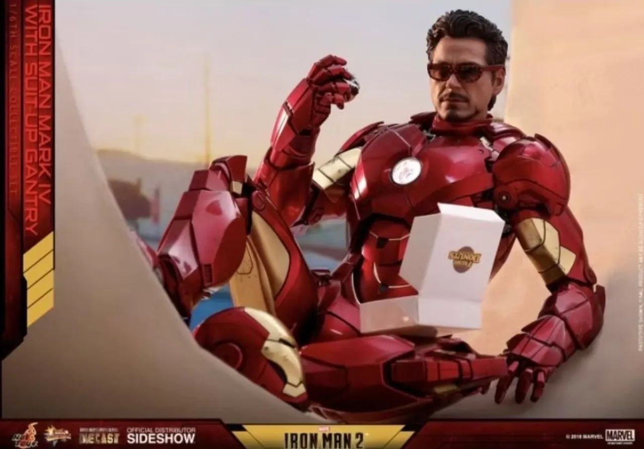 Hot toys Mark 4 with suit up gantry diecast - Hobbies e coleções