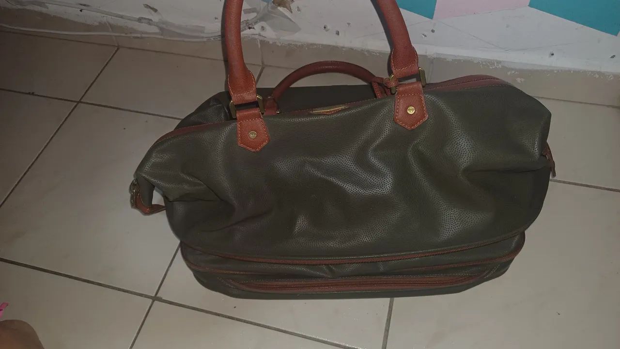 Bolsa de viagem couro resistente - Foto 2