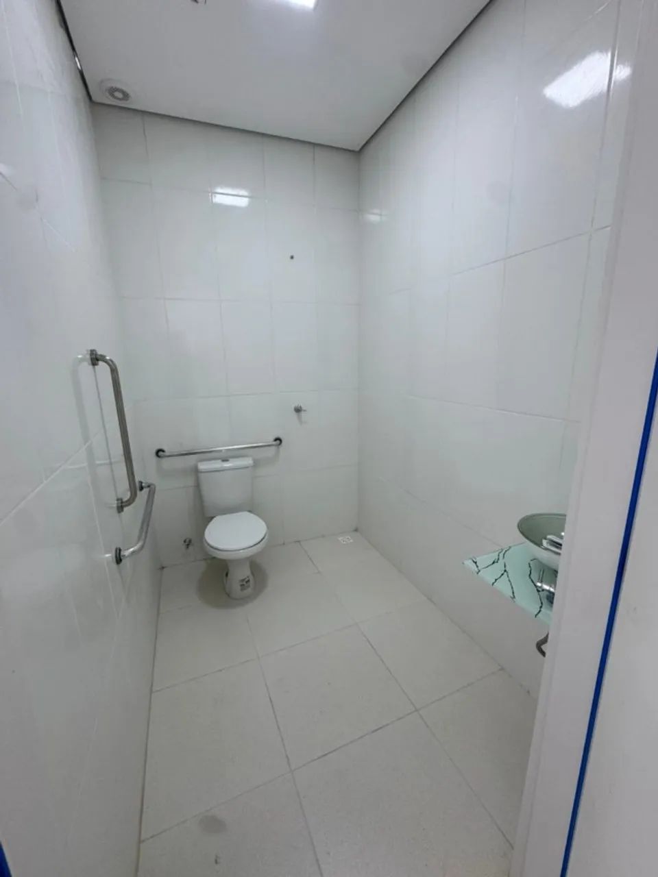 Aluga-se excelente ponto comercial na Av. Brigadeiro Eduardo Gomes. - Foto 4