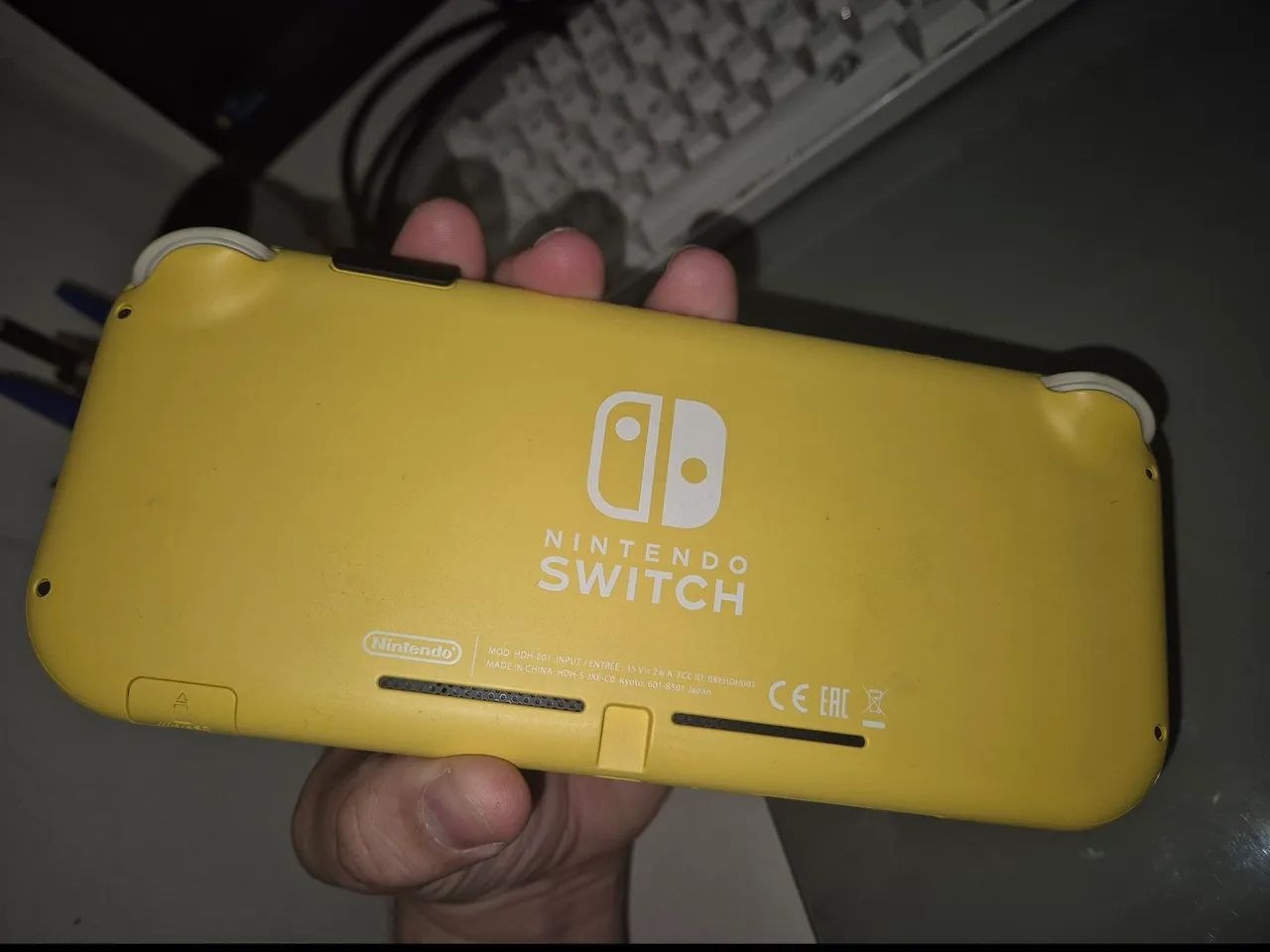 Nintendo Switch lite Desbloqueado Yellow 128g - Consoles de Vídeo