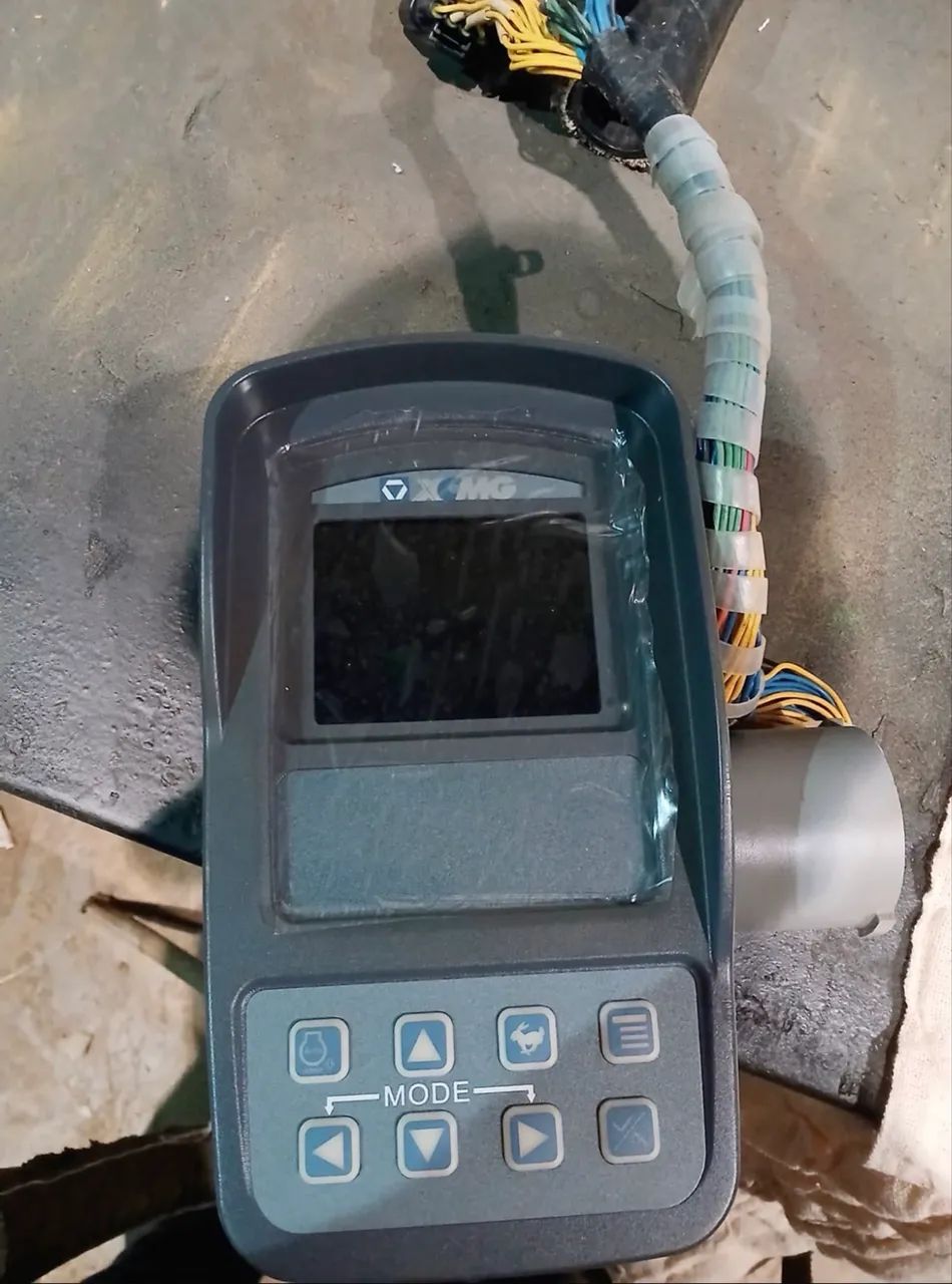 Monitor escavadeira