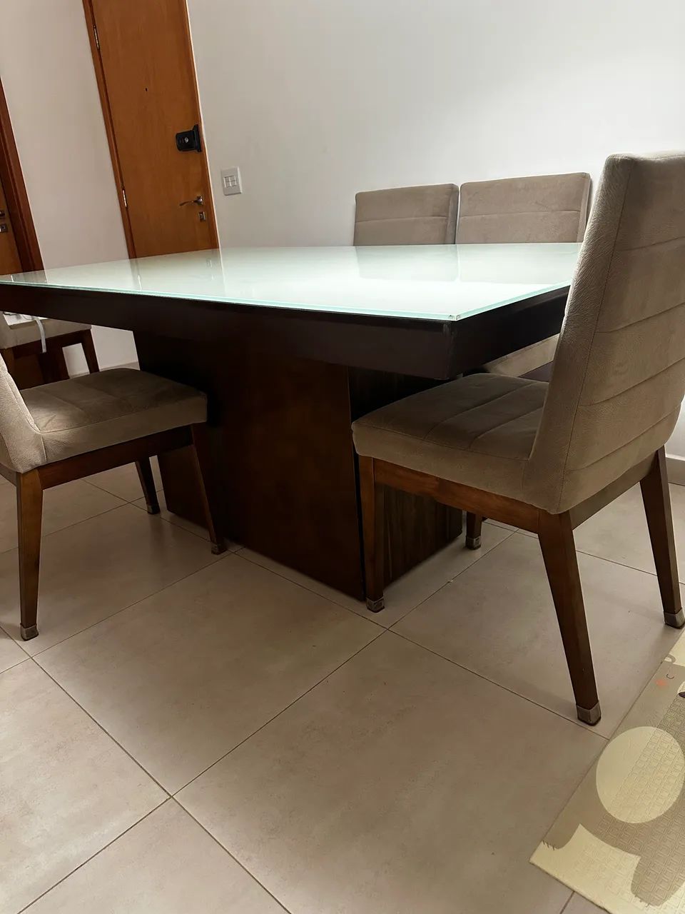 Mesa de 6 lugares 