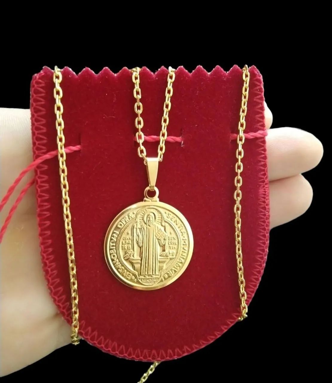Corrente e pingente banhada a ouro 18k  - Foto 2