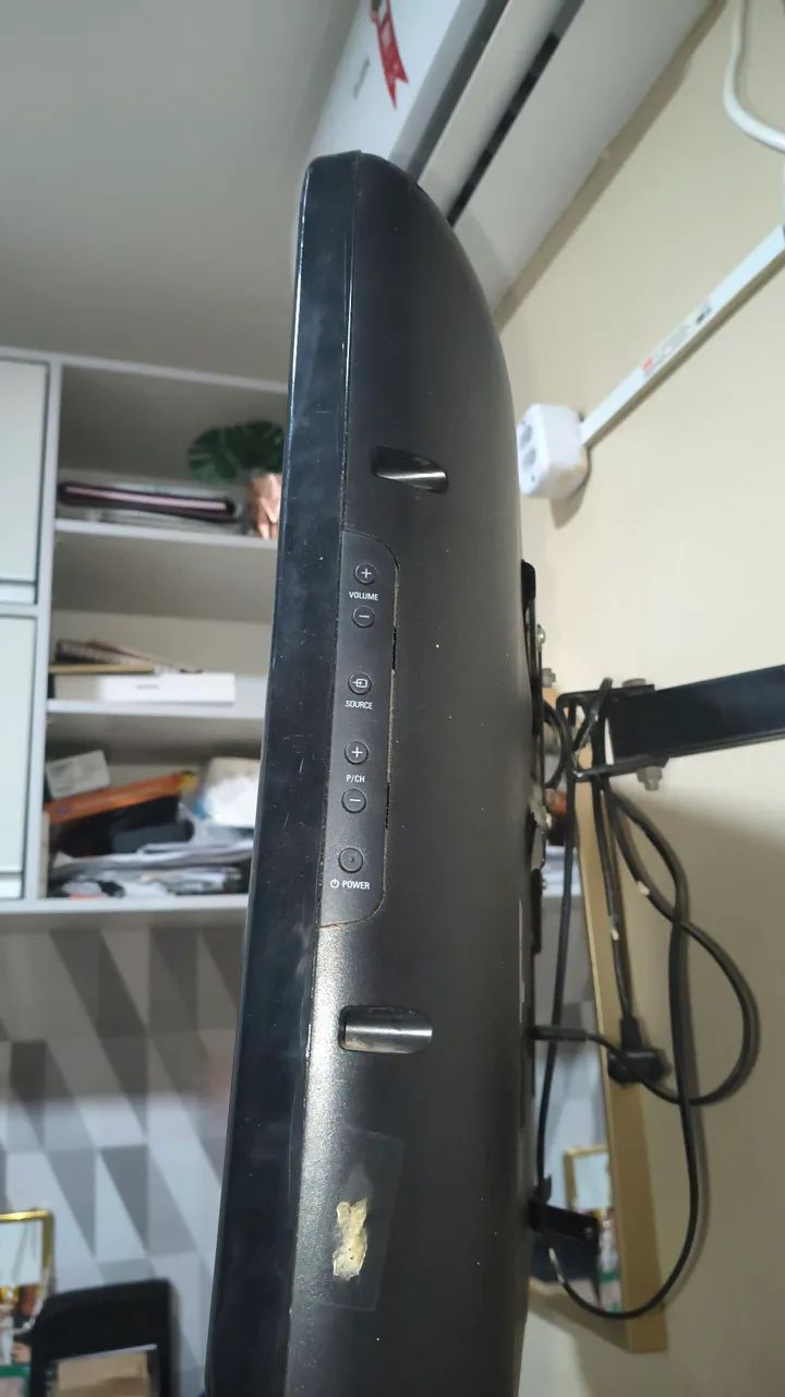 Tv Philips  LCD 32 polegadas  - Foto 3