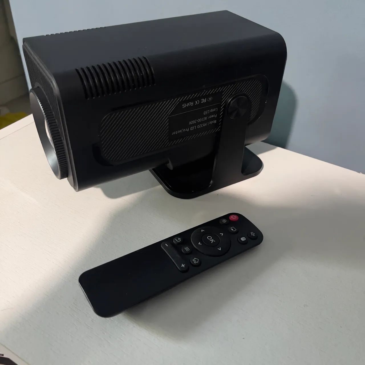Projetor hy320 com controle e cabo - Foto 3