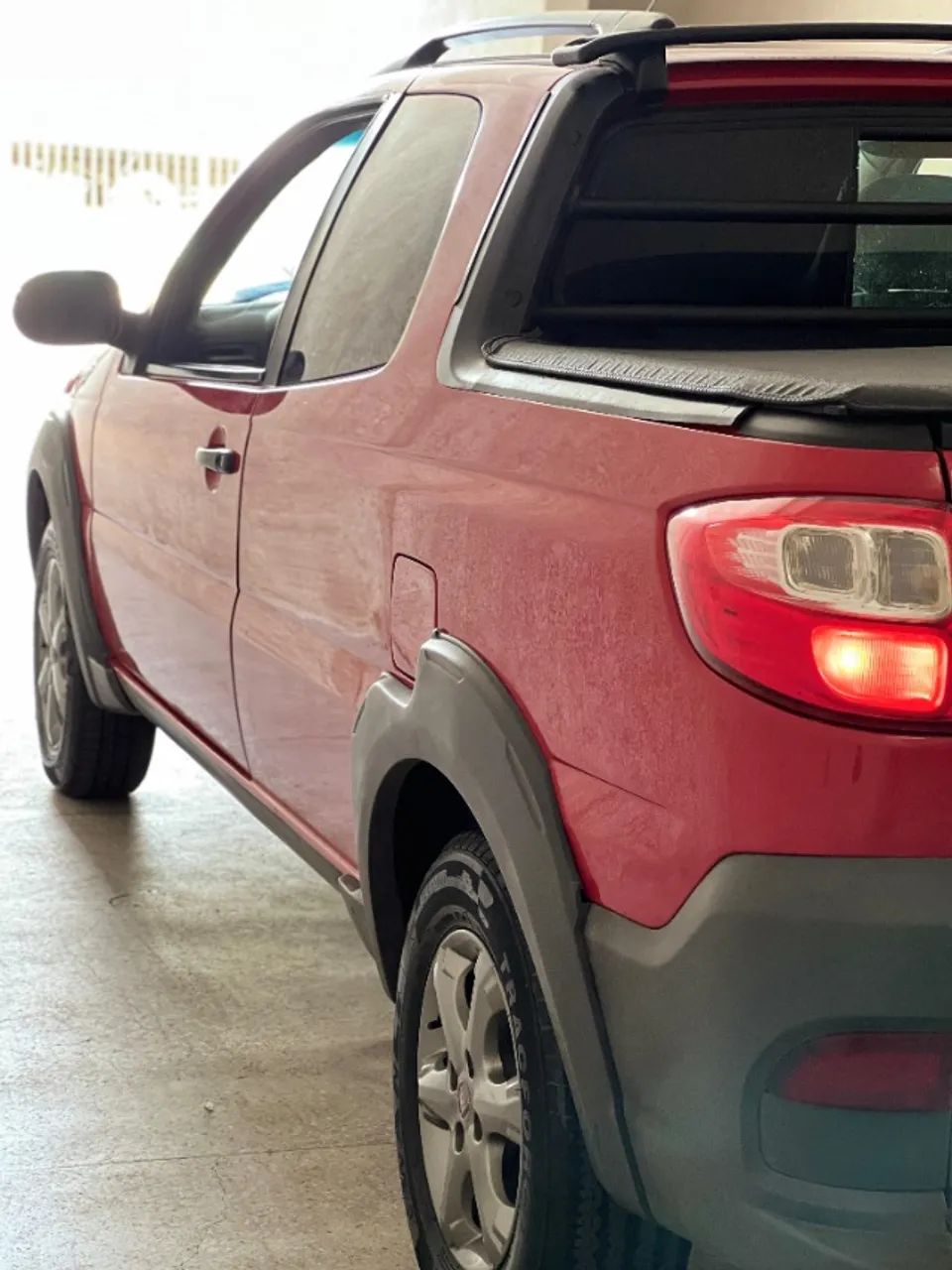 Fiat Strada Working 1.4 MPI Fire Flex 8V CD 2015 - Foto 3