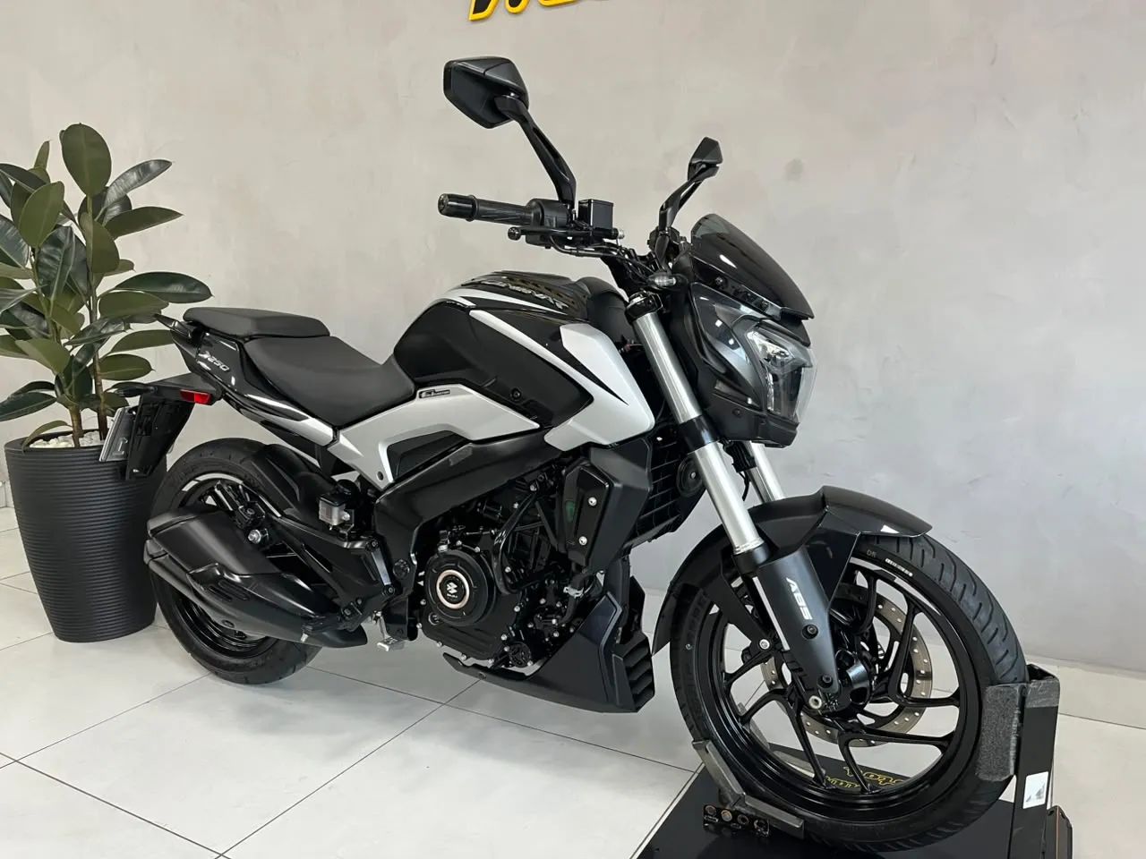 Bajaj DOMINAR 250 - Foto 4