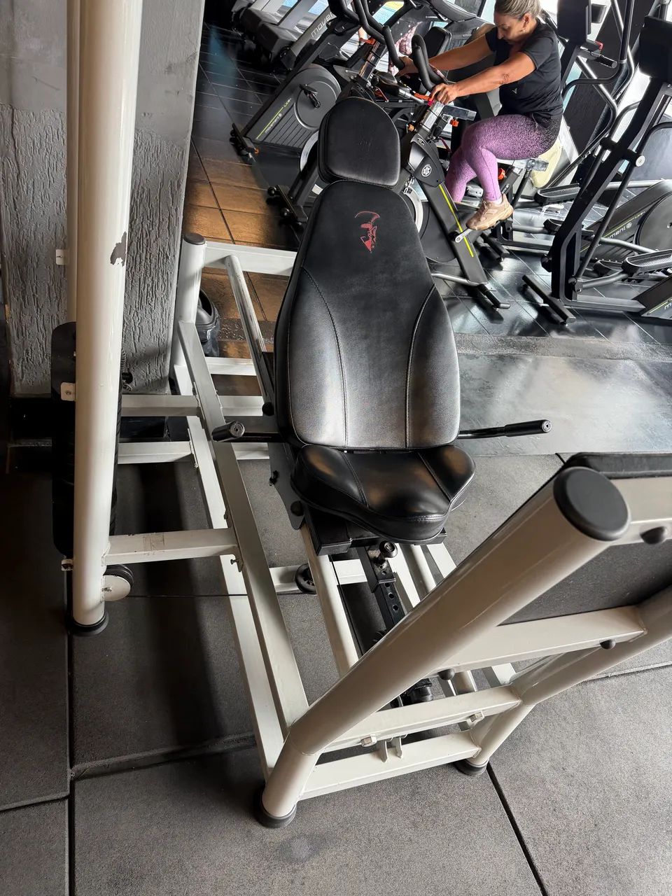 Leg horizontal 180