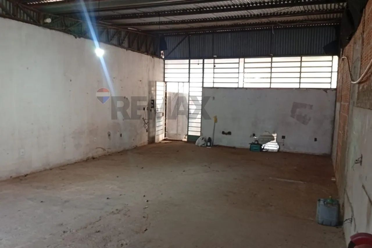 Galpão Comercial em Lins - Ótimo Preço! - Foto 4