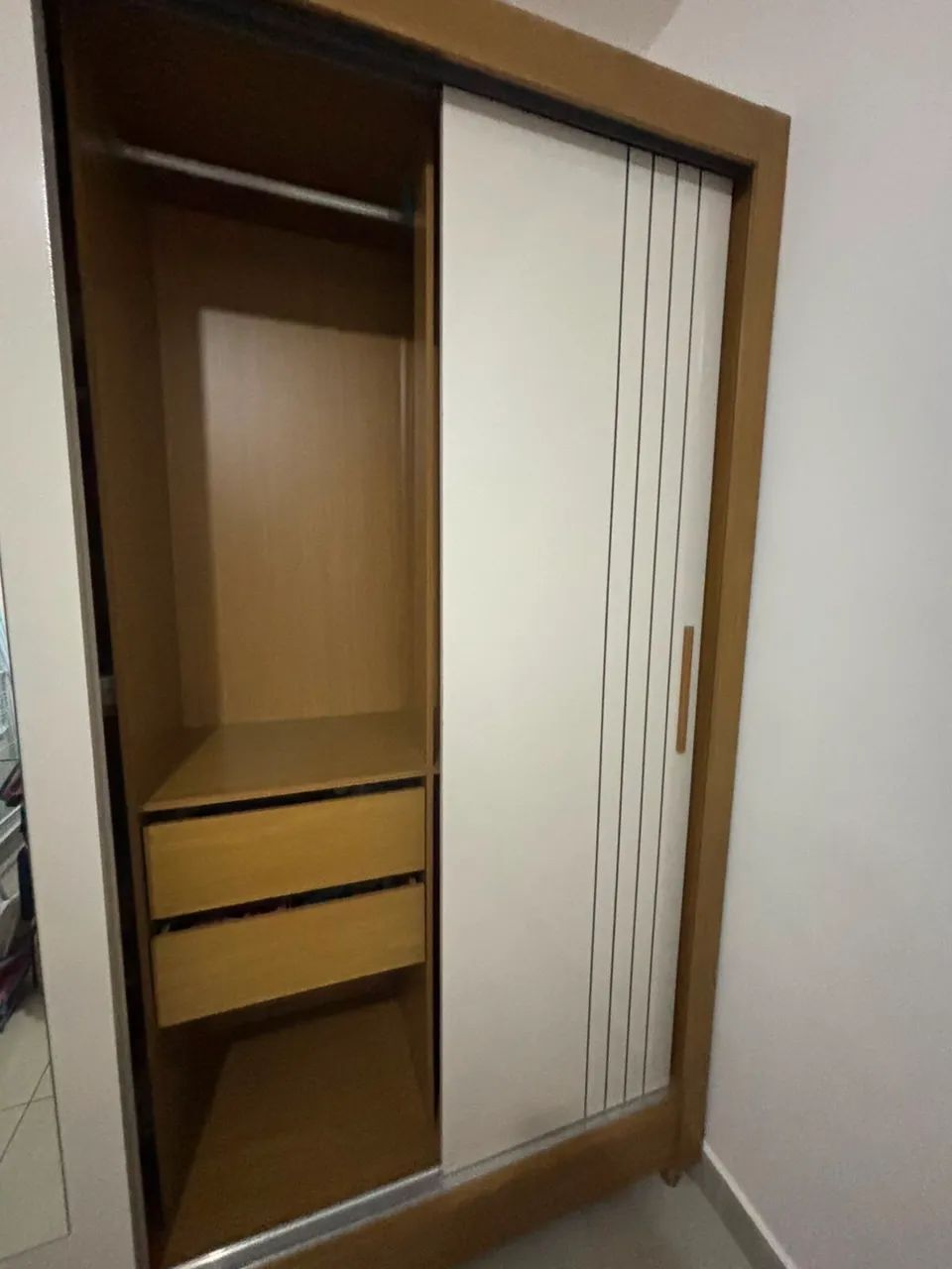 Guarda Roupas - Foto 2