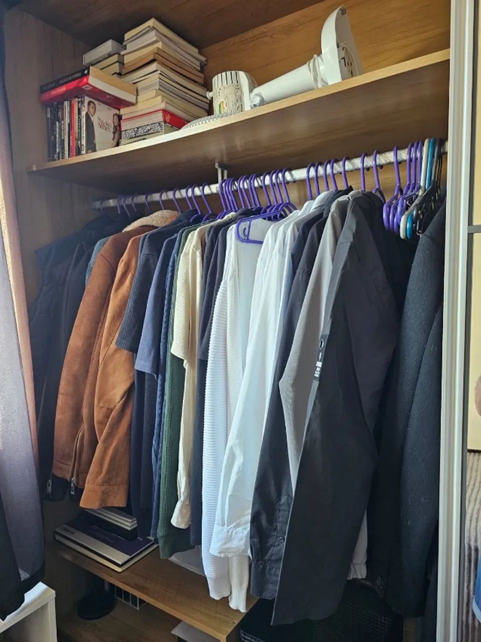 GUARADA ROUPA-COM PORTA DE CORRER - Foto 3