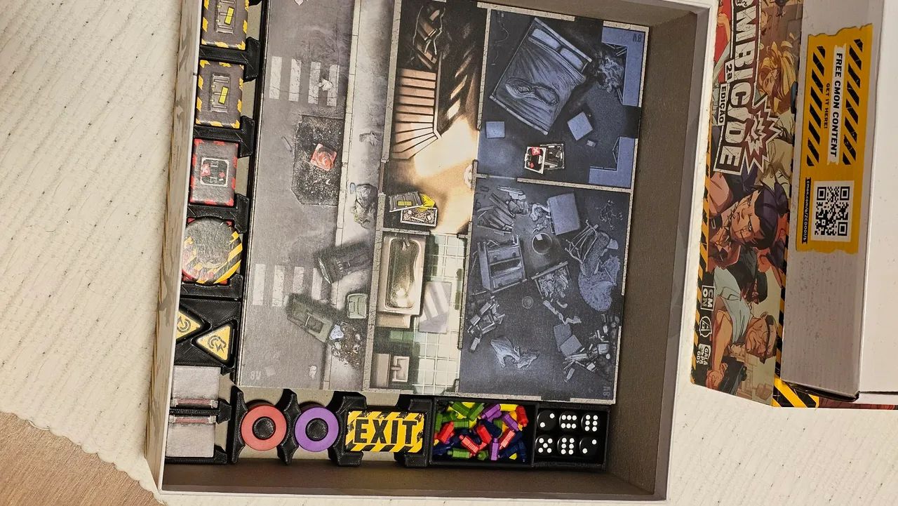 Zombicide 2a segunda edição sleevado em perfeito estado - Foto 3