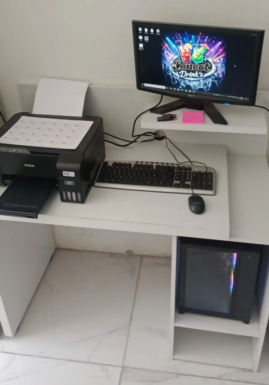 Computer Desk453010568994498561