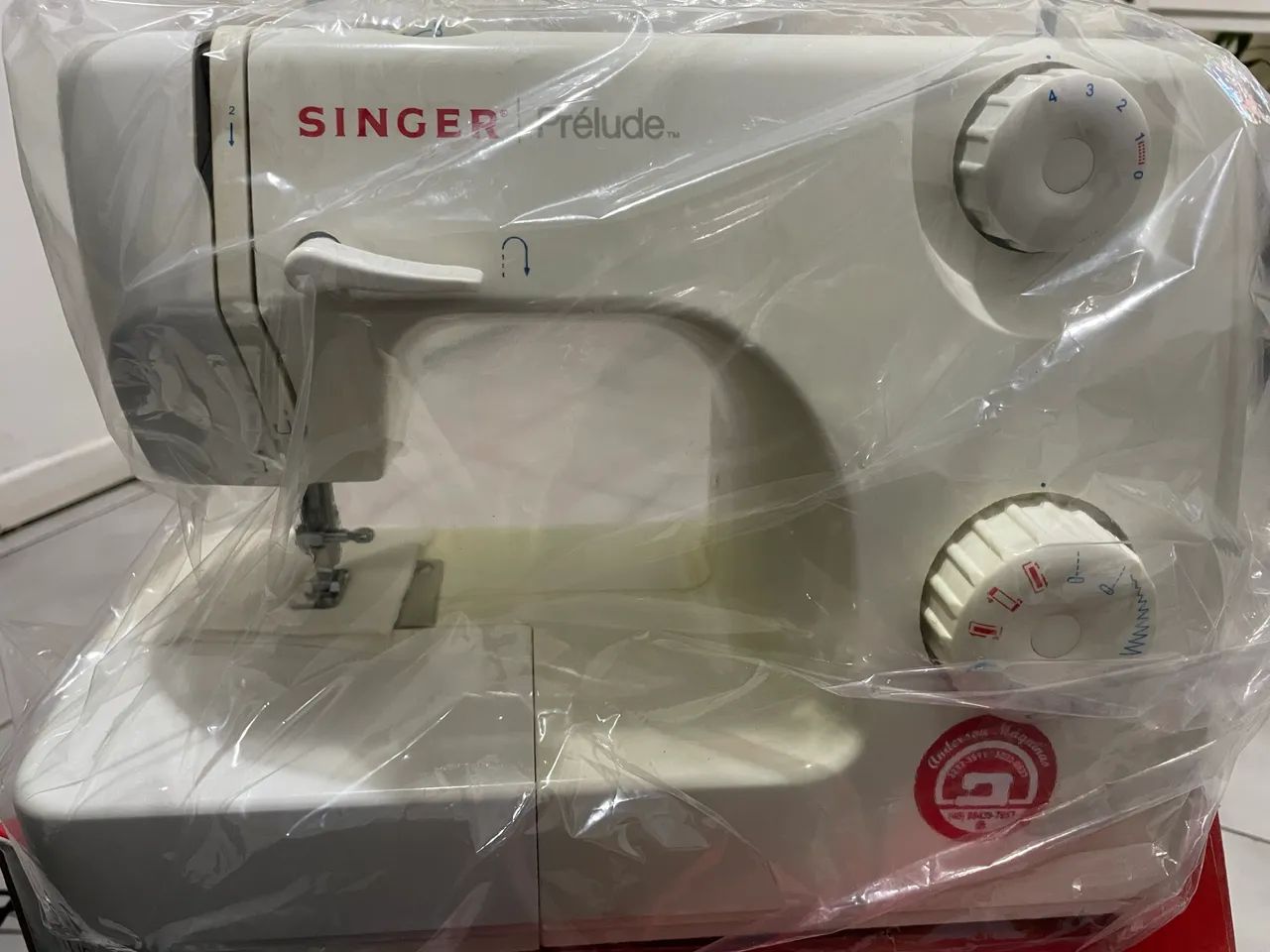 MÁQUINA de costura SINGER IMPECÁVEL 
