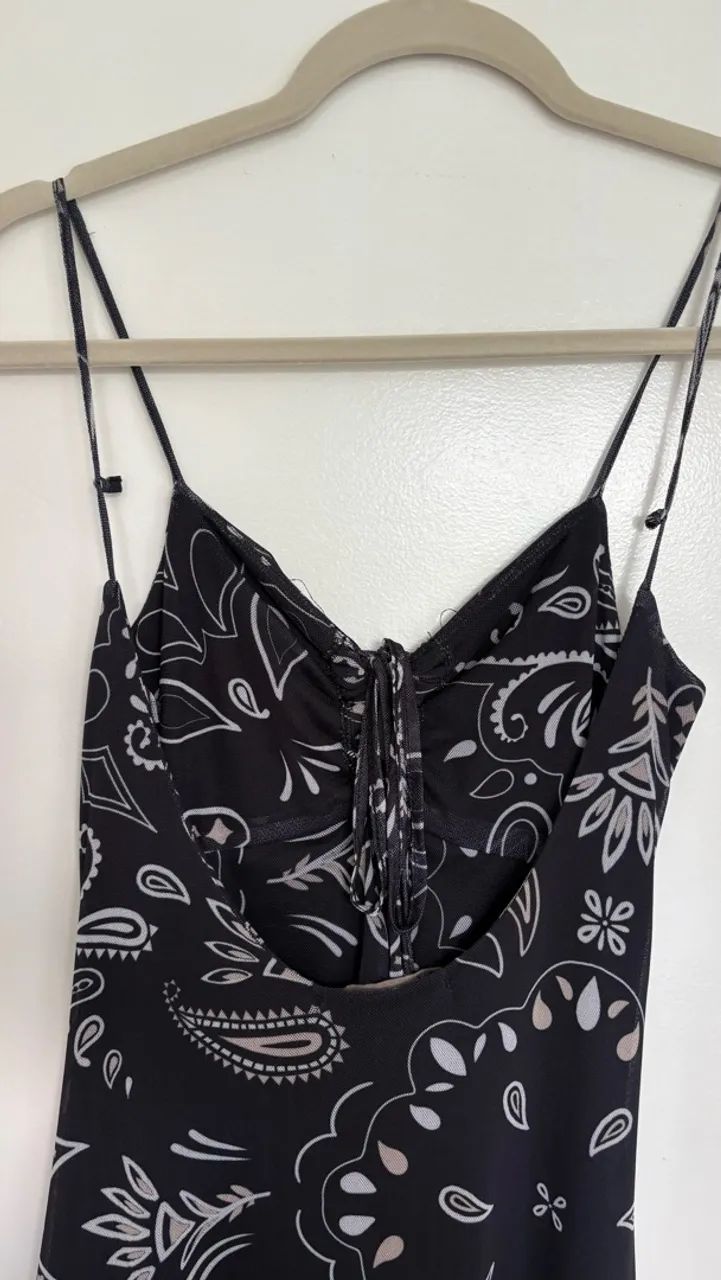 Vestido longo em tule - Foto 2