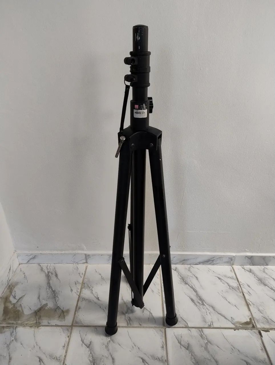 Suporte pedestal JBL para caixa de som - Foto 2