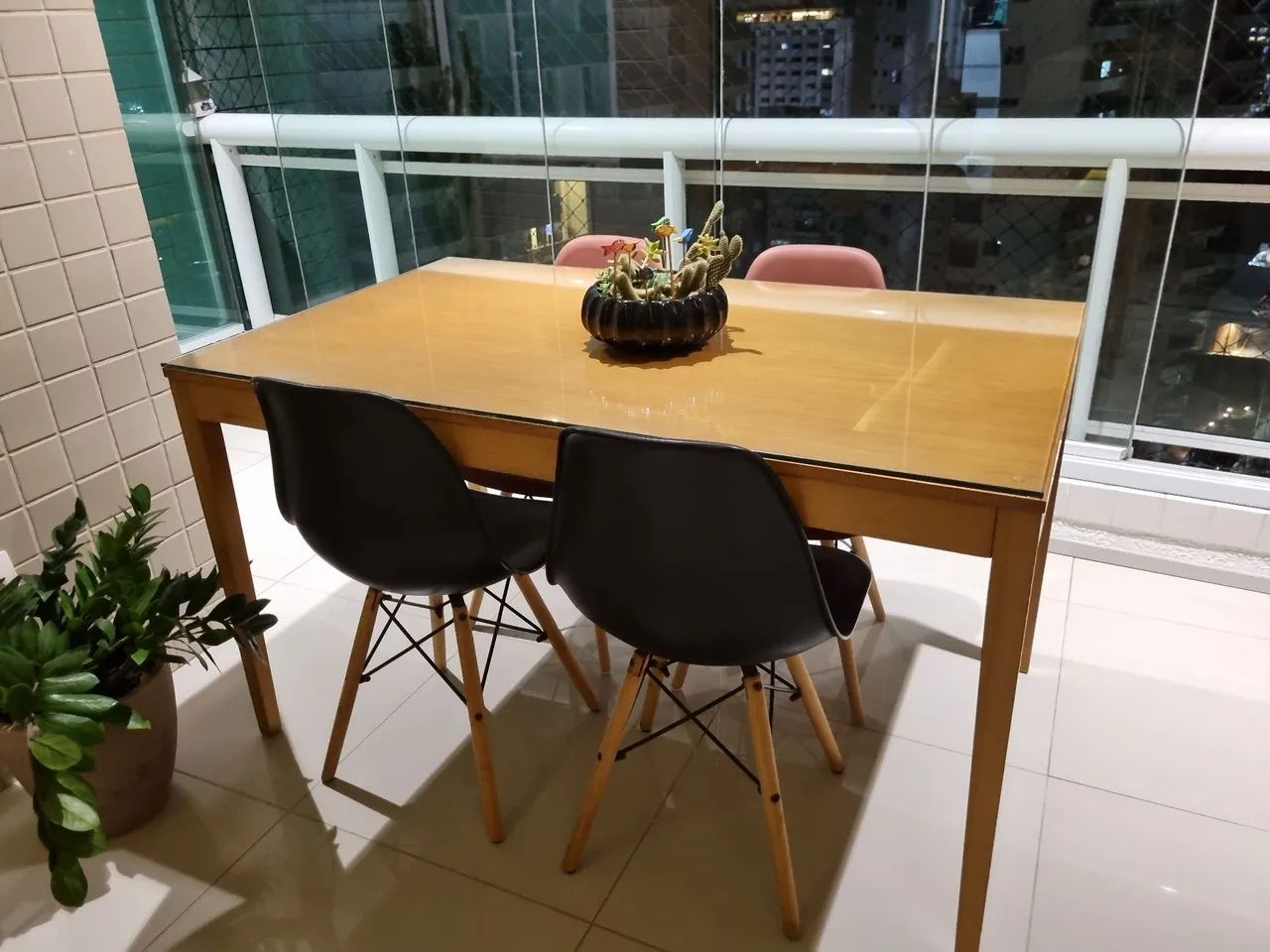 Mesa e cadeiras varanda - Foto 2